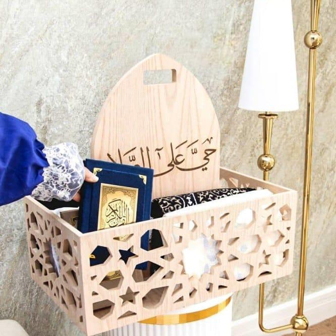 صندوق صلاة أنيق لحفظ وترتيب مستلزمات العبادة